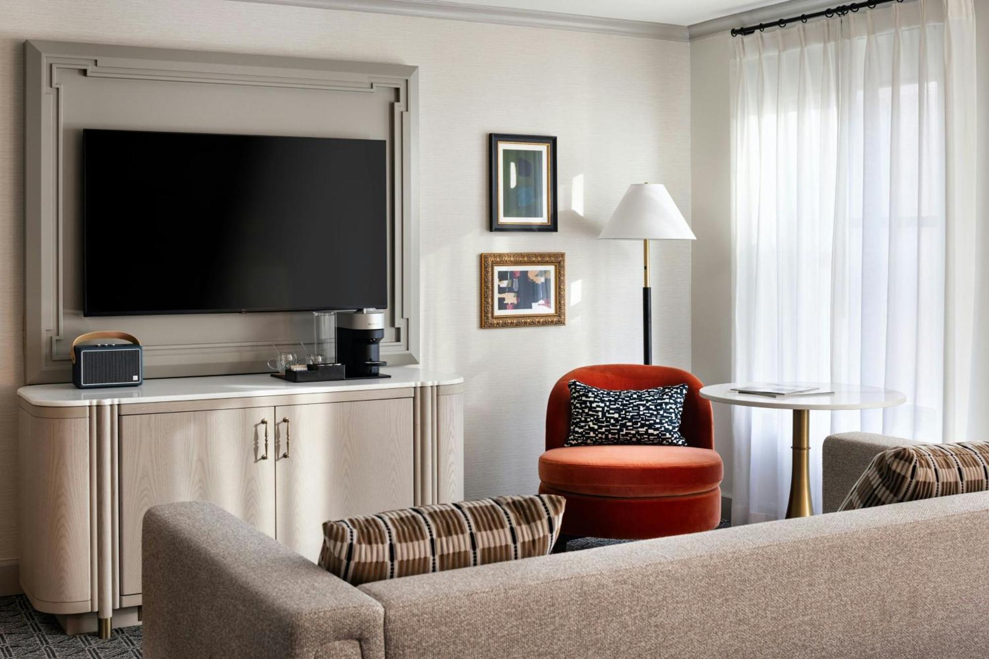 Suite King